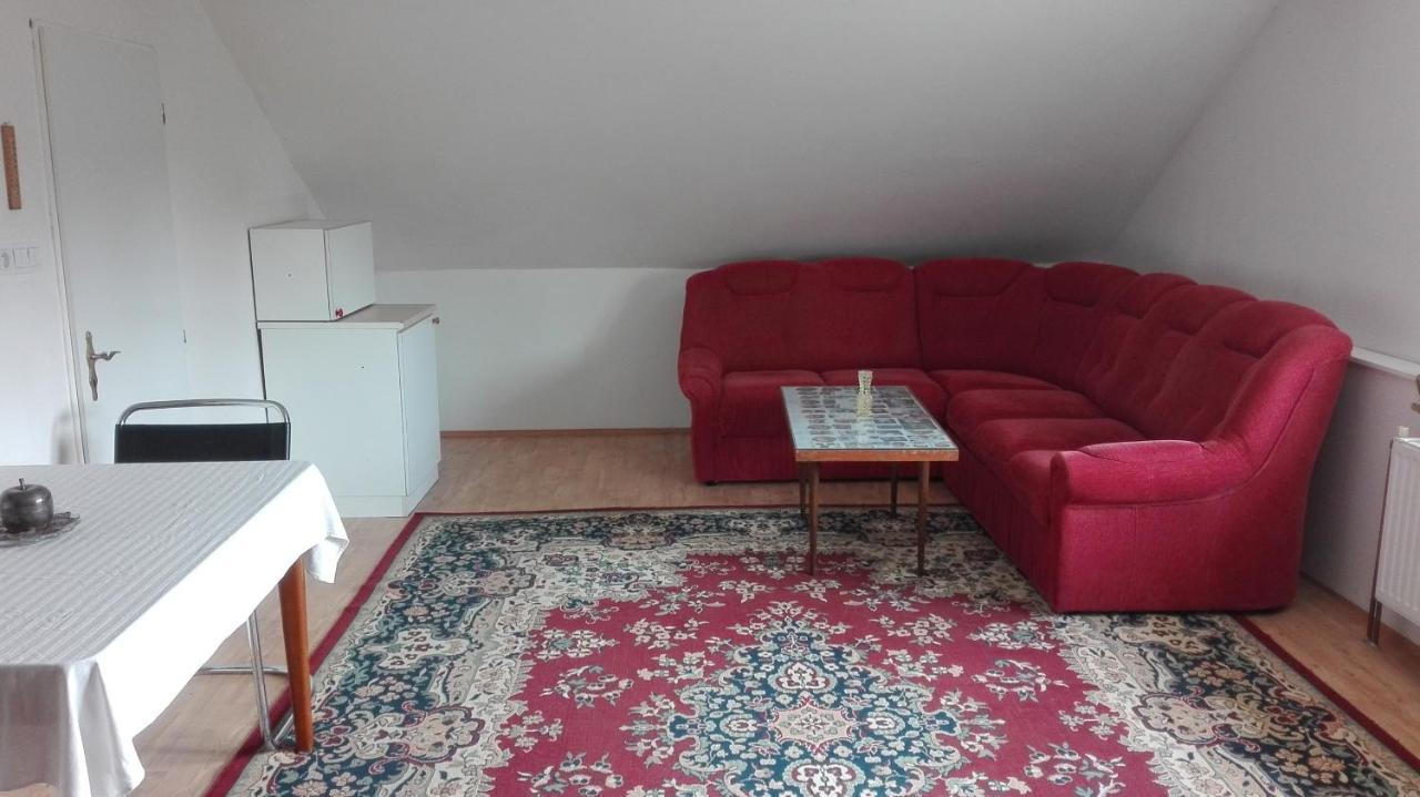 U Jirky Apartment Bohunovice  Luaran gambar